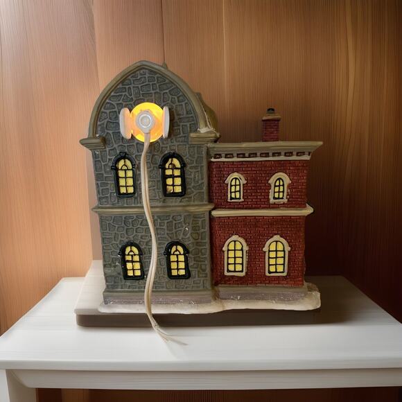 Holiday Inspiration Toy Shop - Picture 4 of 4